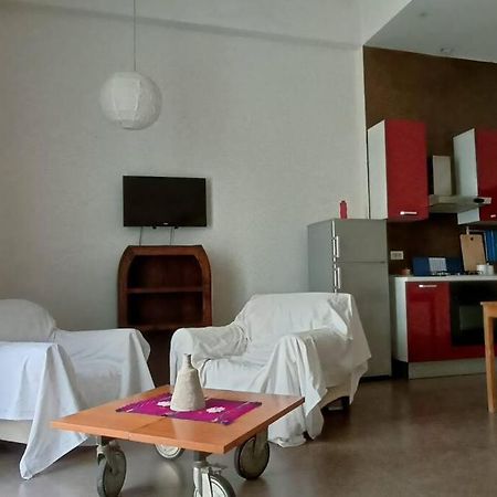 Appartamento - Casa Madre เนเปิลส์ ภายนอก รูปภาพ
