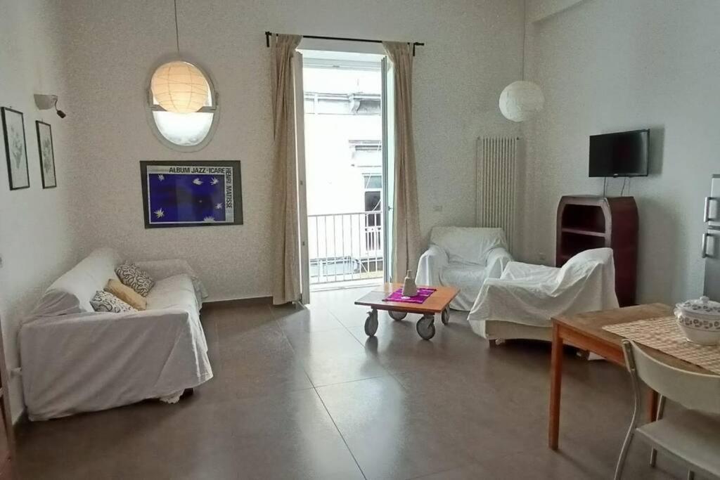 Appartamento - Casa Madre เนเปิลส์ ภายนอก รูปภาพ